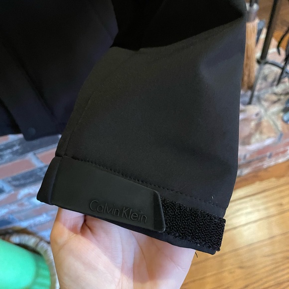 Calvin Klein Heavy Shell - Picture 5 of 6